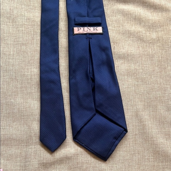 Thomas Pink Classic Navy Blue Men's Tie - Picture 2 of 2
